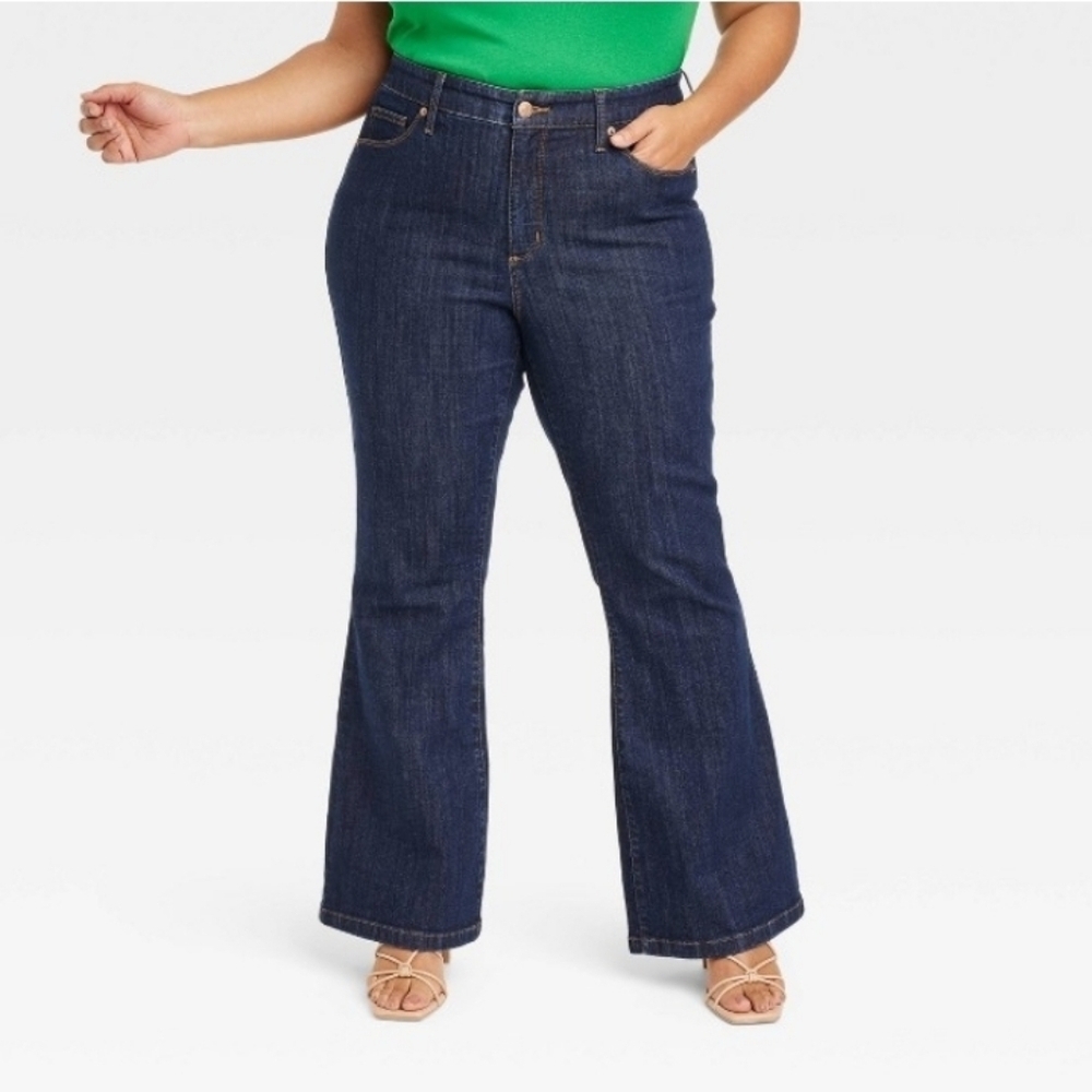Ava & Viv Women's High-Rise Fitted Hip and Thigh Flare Stretch Dark Blue Denim